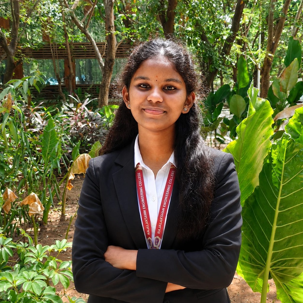 Sindhuja Muthusamy portrait at Rajalakshmi Engineering College